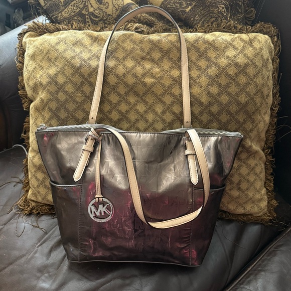 Michael Kors Handbags - MICHAEL Michael Kors Metallic Tote Bag